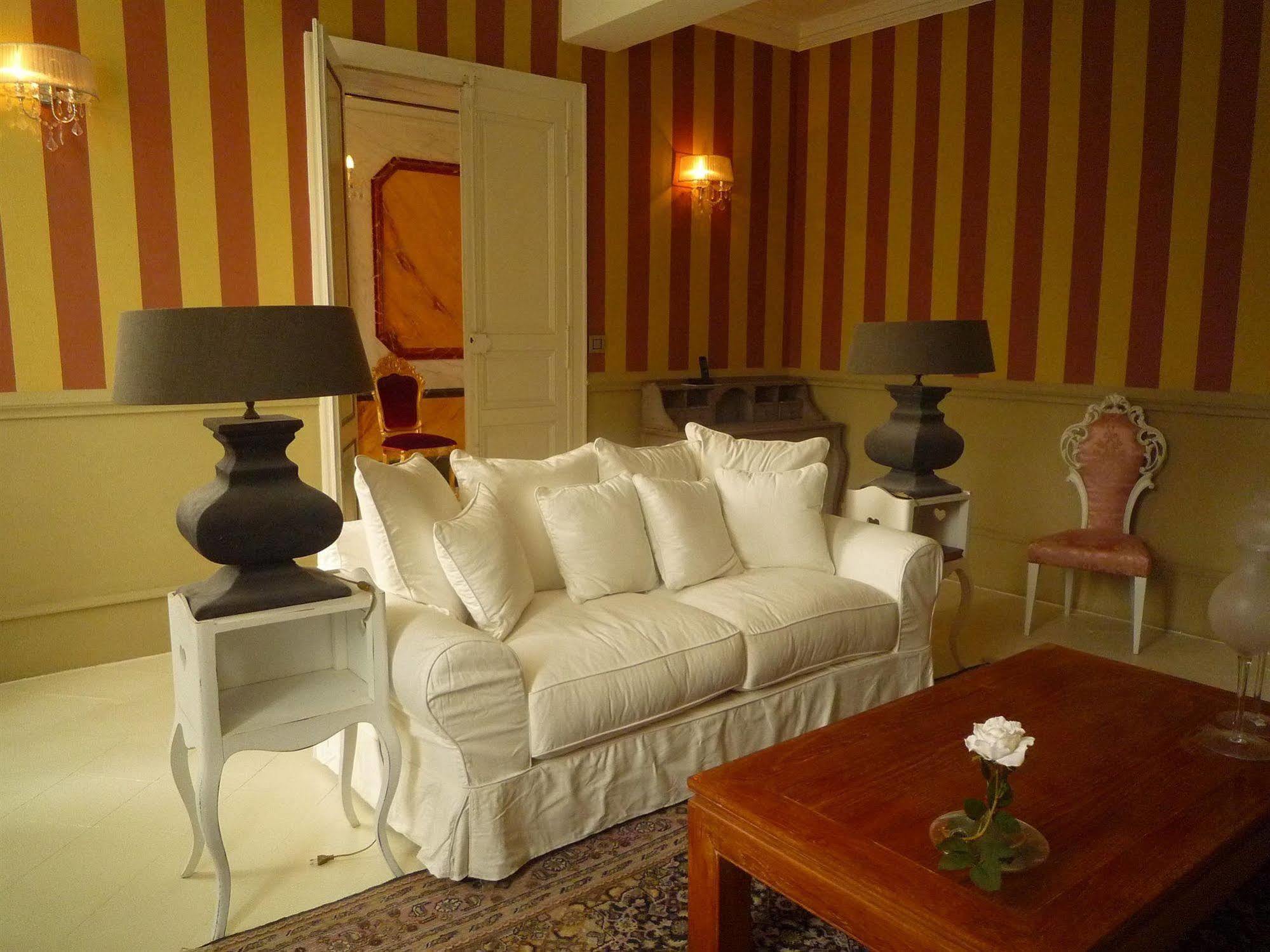 Le Relais Du Silence Chateau Lavail Labastide-d'Anjou Bagian luar foto