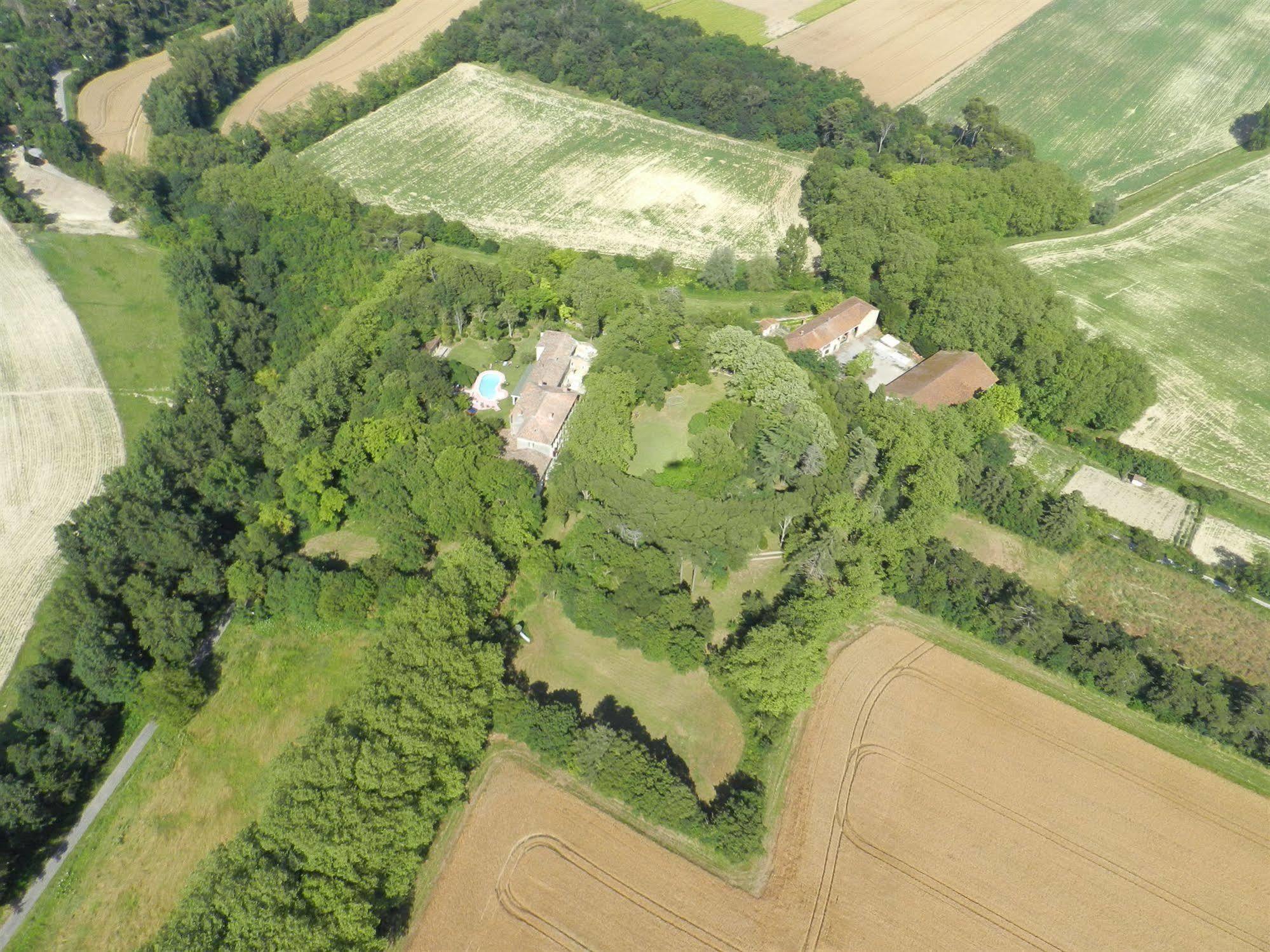 Le Relais Du Silence Chateau Lavail Labastide-d'Anjou Bagian luar foto